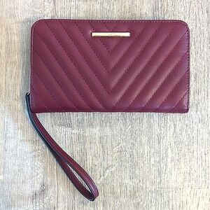 Aldo Zippered Clutch - NWOT